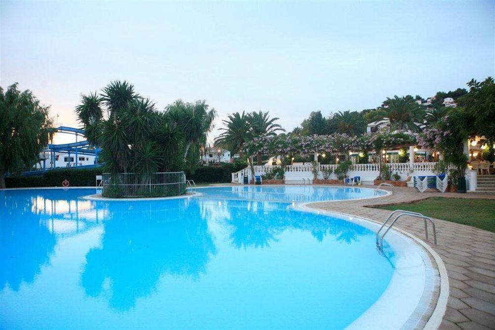 Apartamentos Son Bou Playa Gold Ngoại thất bức ảnh