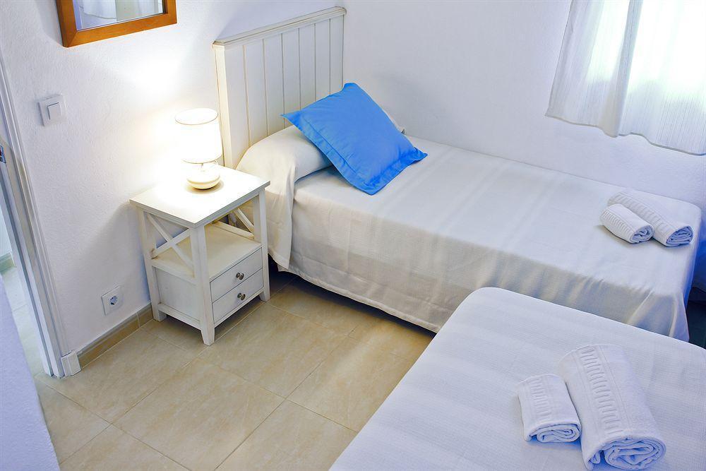 Apartamentos Son Bou Playa Gold Ngoại thất bức ảnh